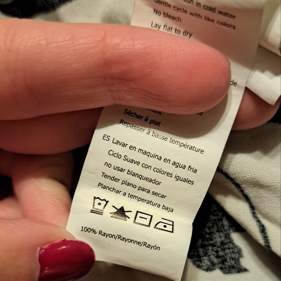 Contempo Size S White and Black Floral Maxi Skirt - Picture 6 of 8